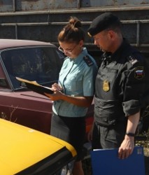 Житель Псковской области чуть было не лишился автомобиля за долги