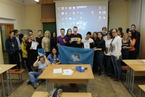 Великолукские «Волонтеры Победы» провели для студентов игры на знание истории России
